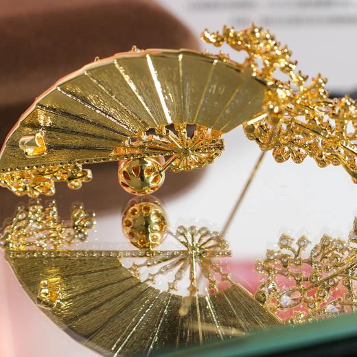 【现货】甄珠贝 日本进口成品 气场满满扇形胸针 商品图2