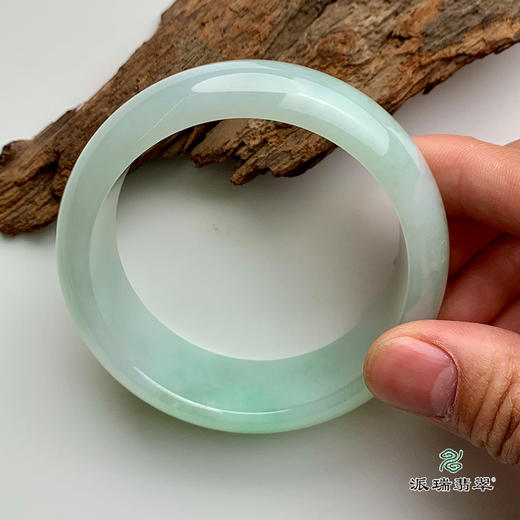 派瑞翡翠 翡翠手镯 糯冰种 绿色 商品图3