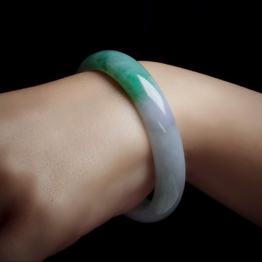 翡翠手镯（59圈口） 商品图1