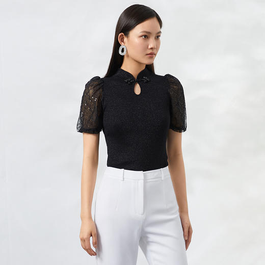 EITIE爱特爱夏季新款气质显瘦立领黑色中式盘扣修身针织上衣B2201904 商品图3