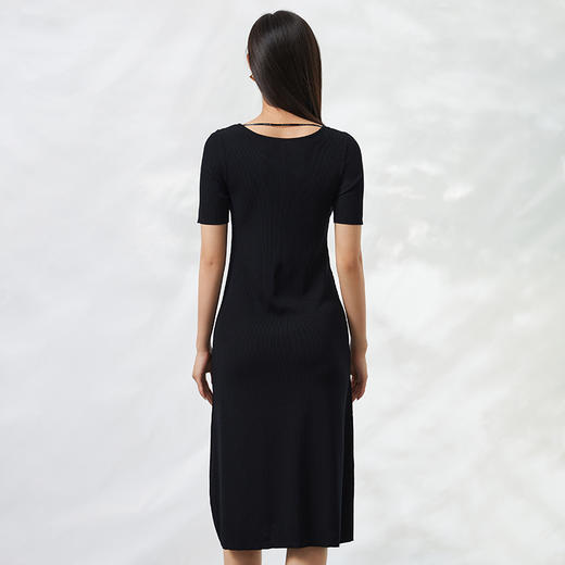 EITIE爱特爱夏季新款修身显瘦通勤百搭高腰a字黑色针织连衣裙B2201908 商品图4