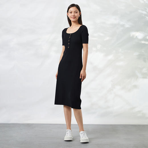 EITIE爱特爱夏季新款修身显瘦通勤百搭高腰a字黑色针织连衣裙B2201908 商品图1