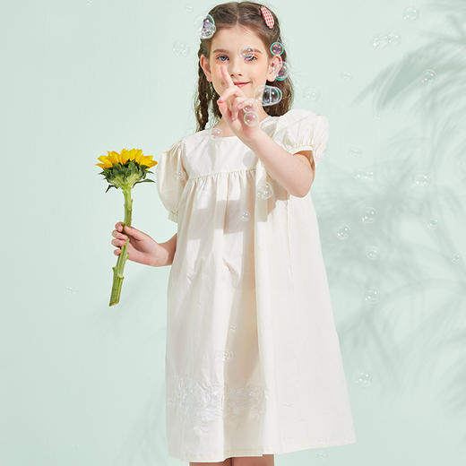 夏季新款女童灯笼袖绣花连衣裙 婴幼儿A类标准 防晒放紫外UPF50+-AL 商品图4