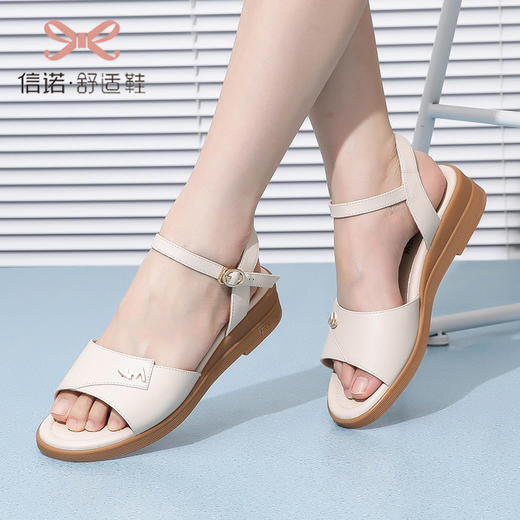 信诺 真皮舒适女鞋 妈妈凉鞋夏款夏季平底中年防滑软底中老年坡跟22L223-7 商品图1