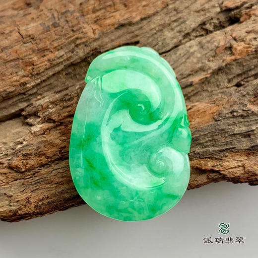 派瑞翡翠 翡翠挂件 糯种 绿色 商品图4