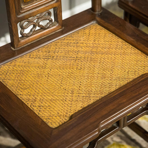 清 红木镶瘿木靠背椅成堂（一堂四只） 商品图3