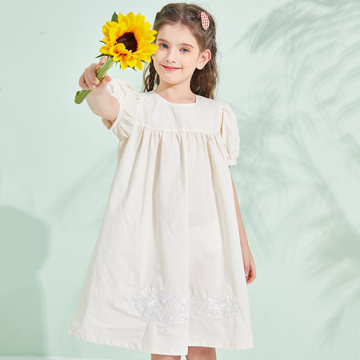 夏季新款女童灯笼袖绣花连衣裙 婴幼儿A类标准 防晒放紫外UPF50+-AL 商品图3