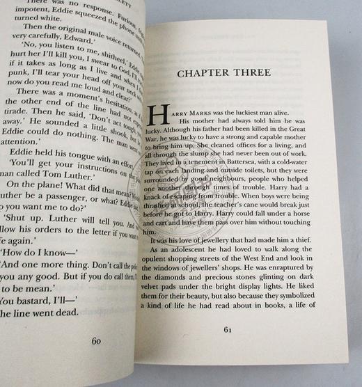 飞剪号奇航 英文原版小说 Night Over Water 33小时的致命旅程 肯福莱特 Ken Follett 英文版进口原版英语书籍 商品图2