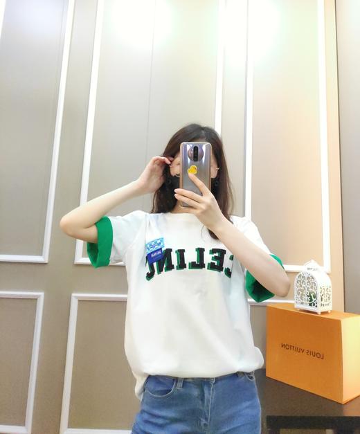 女植绒字母拼色短T6016 商品图1