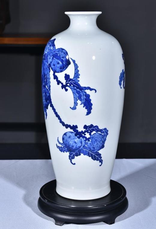陶研所五十年代:青花九桃梅瓶 商品图0