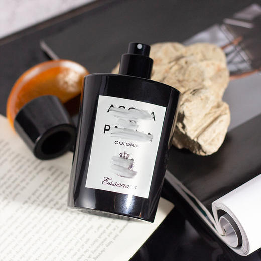 ADP 黑调古龙水 Acqua di Parma Essenza di Colonia 「这才是我的少年 升级版的青净古龙 」 商品图3
