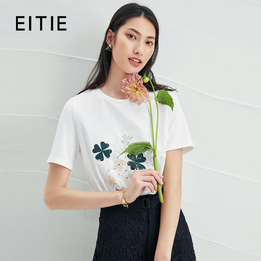 EITIE爱特爱夏季新款时尚舒适纯棉百搭印花圆领白T恤上衣女B2213918 商品图0