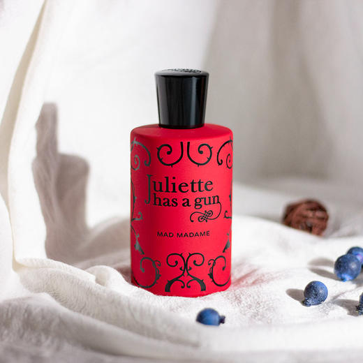 佩枪朱丽叶 大开眼戒（疯狂女人） Juliette Has A Gun Mad Madame 分装 商品图4