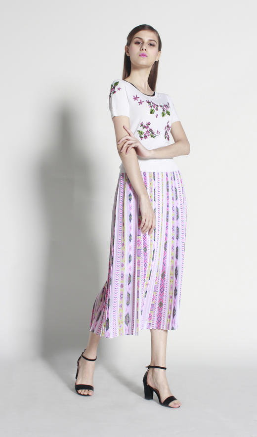 【伯妮斯茵】172B016--粉色半裙 商品图5