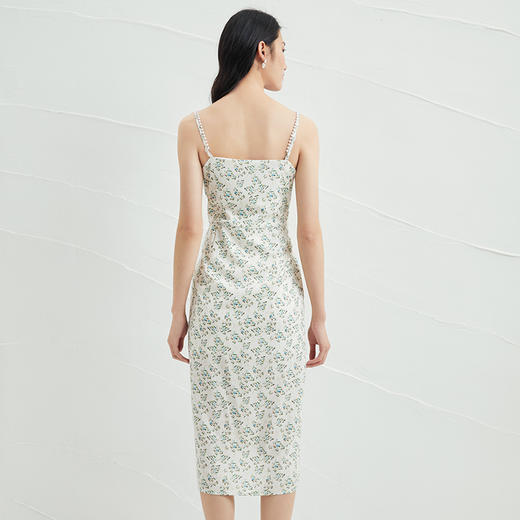 EITIE爱特爱夏新款气质显瘦修身时尚性感碎花开叉吊带连衣裙B2207972 商品图3