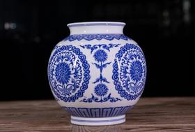 【567瓷器】青花如意团花罐