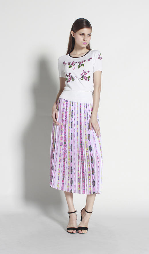 【伯妮斯茵】172B016--粉色半裙 商品图4