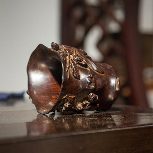 清 紫檀木透雕海棠纹杯 商品图2