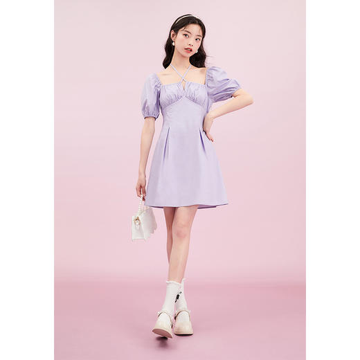 西遇紫色方领连衣裙女夏2022年新款性感修身挂脖裙子设计V0920614 商品图1