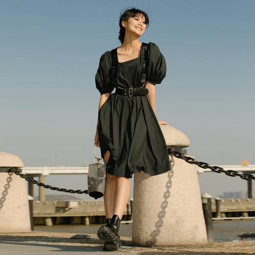 谜底港风连衣裙2022夏款泡泡袖收腰天丝中长裙225ML6075 商品图2