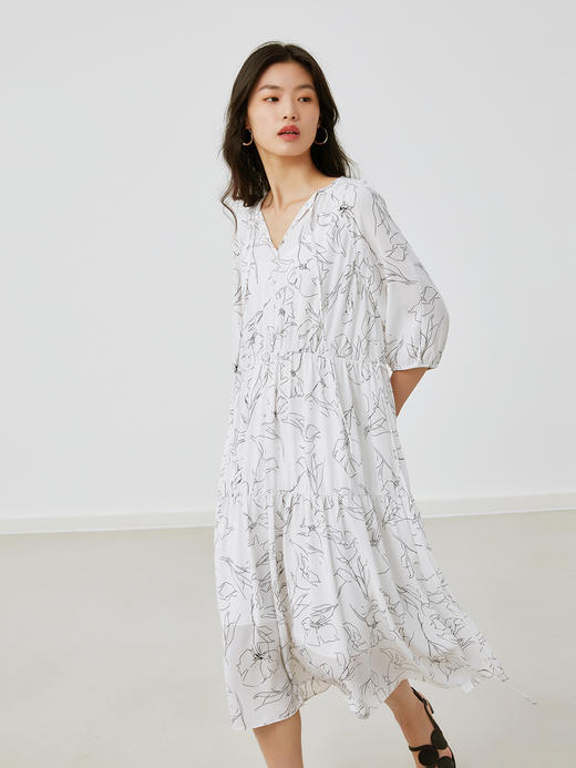 HeyDress简约艺术印花连衣裙女V领宽松收腰垂感褶皱气质吊带裙子 商品图4