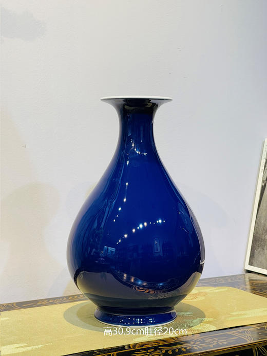 马晨：【颜色釉】霁蓝釉赏瓶 商品图0