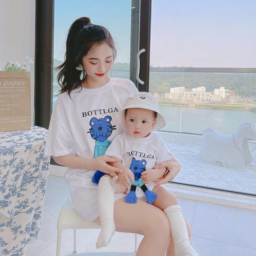 黛唯梵 亲子装老虎T恤夏季新款卡通短袖一家三口家庭装洋气母女半袖上衣国庆出游 商品图5