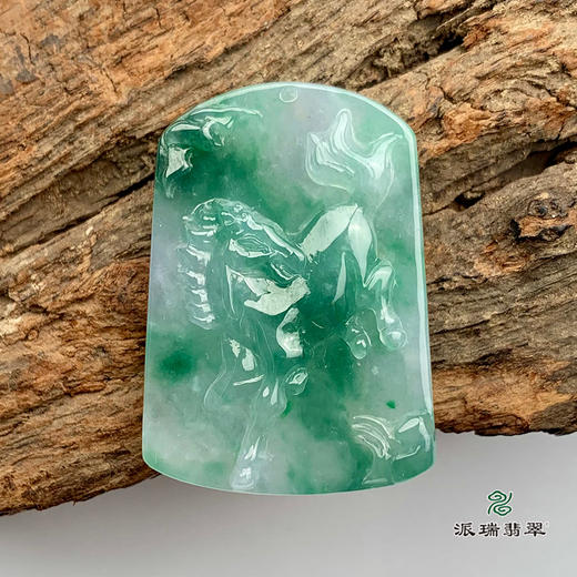 派瑞翡翠 翡翠挂件 糯种 绿色 商品图0