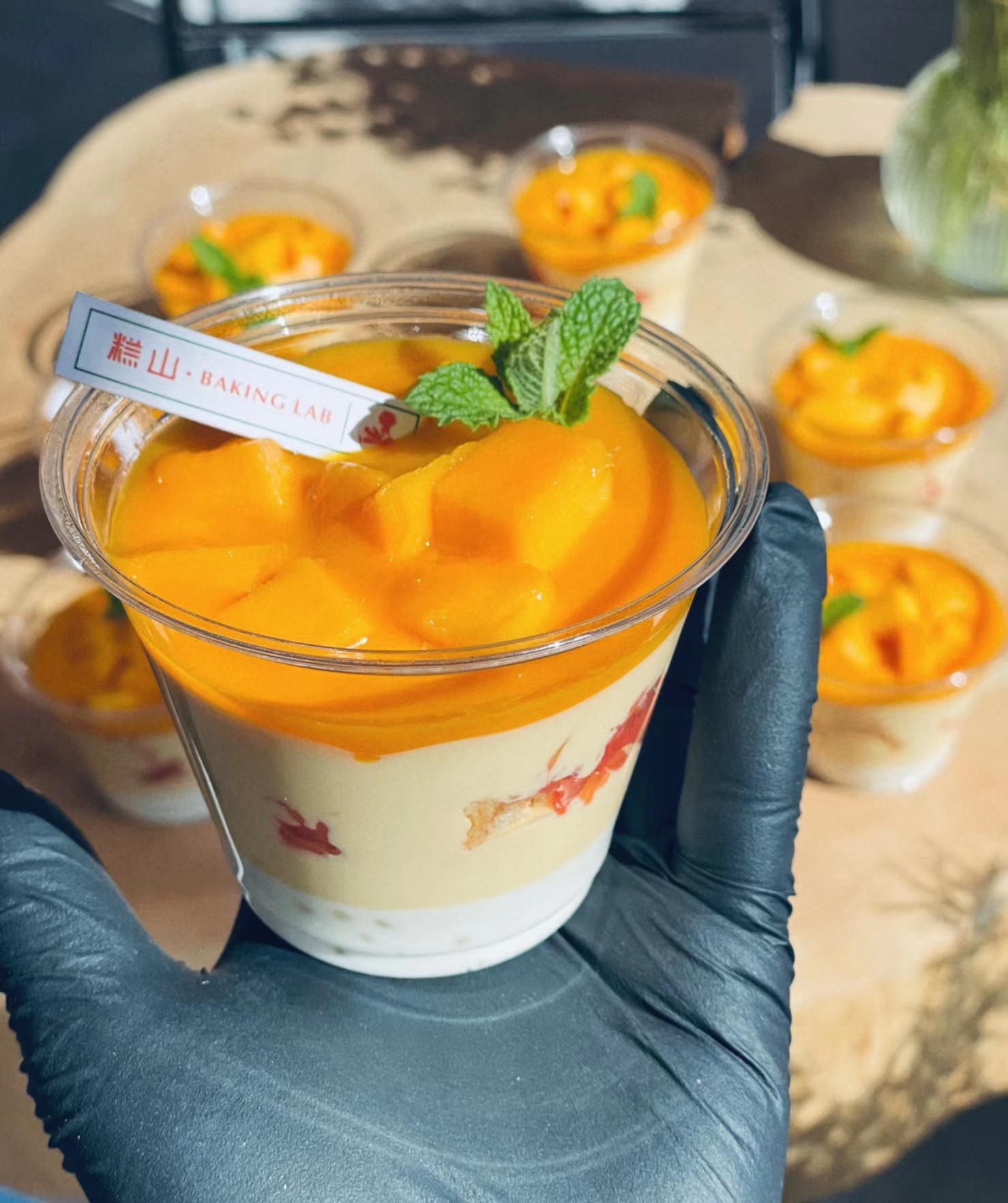 mini杨枝甘露椰子冻杯