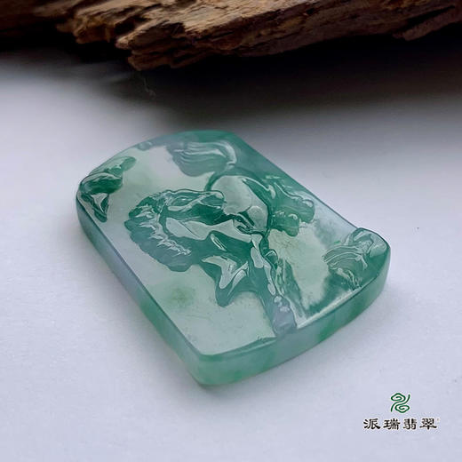 派瑞翡翠 翡翠挂件 糯种 绿色 商品图3