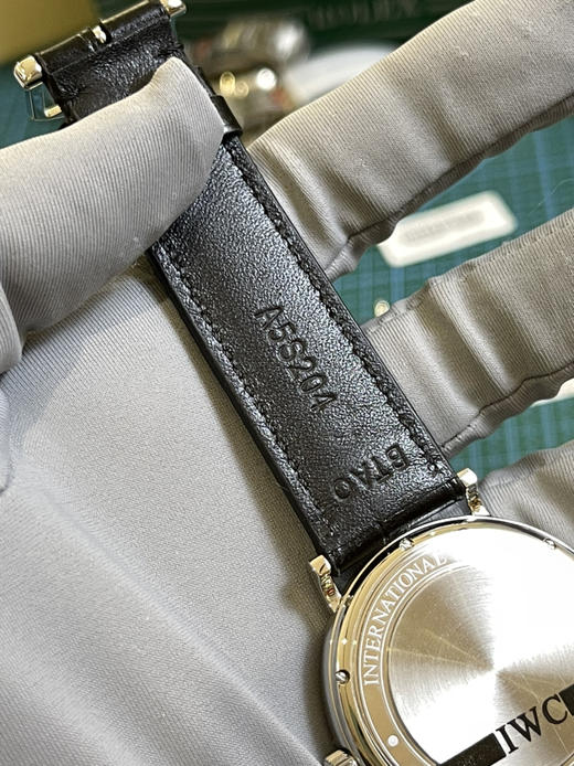 万国-柏涛菲诺蓝色表盘 商品图9