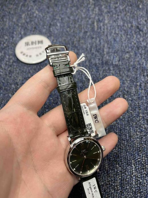 IWC万国表推出新柏涛菲诺自动腕表34mm系列AISI316L精钢表壳 商品图5