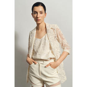 3楼恩裳限量女外套