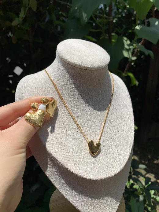 417-10小众品 Mer复古摩登 金色桃心 耳环项链套装 跑量特 商品图8