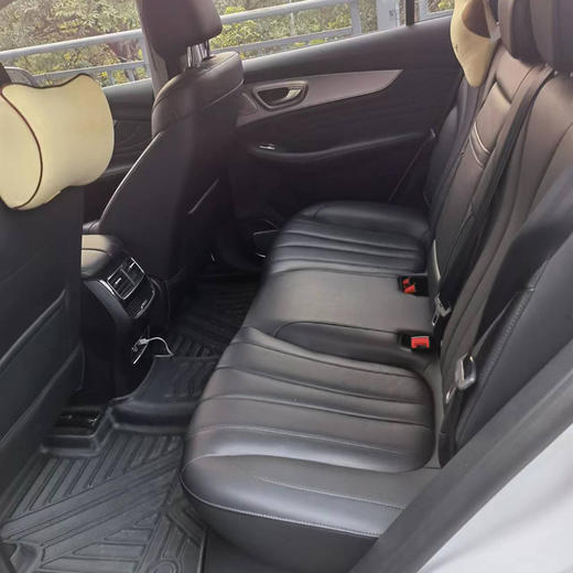 荣威 RX5 eMAX 500PHEV 智能座舱至尊版 【长租-深圳】 商品图7