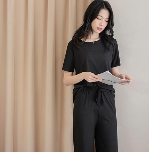 买一送一【冰丝垂感家居服套装】滑溜溜冰冰凉可居家可外穿的两穿睡衣，冰丝裸感无痕丝滑亲肤舒适柔软 商品图14