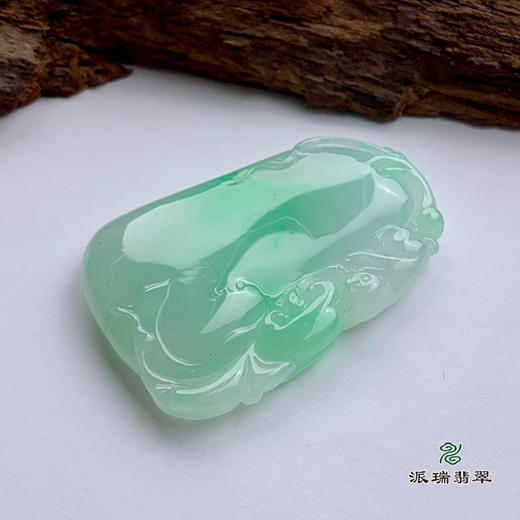 派瑞翡翠 翡翠挂件 糯冰种 绿色 商品图2