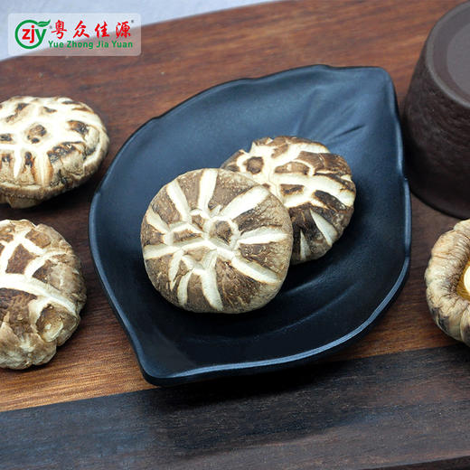 连州粤众佳源精选花菇八边封自立袋250克食用菌干制品 商品图3