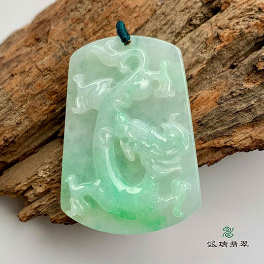 派瑞翡翠 翡翠挂件 糯冰种 绿色 商品图0
