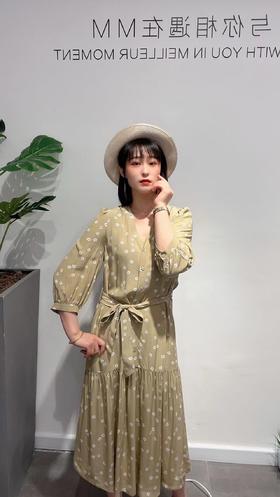 连衣裙