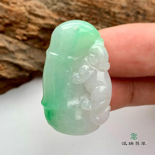派瑞翡翠 翡翠挂件 糯种 绿色 商品图4