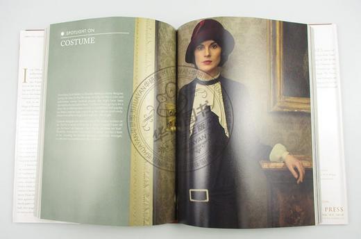 唐顿庄园的一年 节日庆典 传统和食谱 英文原版 A Year in the Life of Downtown Abbey 同名英剧唐顿庄园 海克利尔城堡 英文版书 商品图3