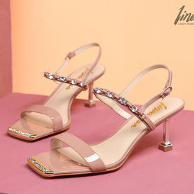 【恋尚萝莎】方头一字带凉鞋