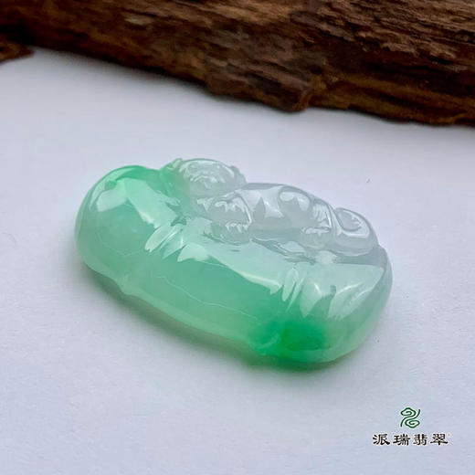 派瑞翡翠 翡翠挂件 糯种 绿色 商品图1