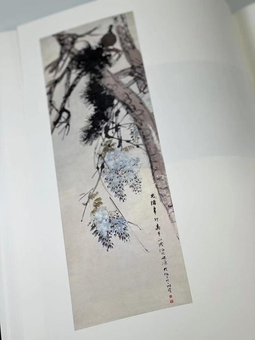 《大哉丹青：任伯年卷》，李世南主编，8开，布面精装带护封，280页，全彩精印，净重3公斤，西泠印社/故宫出版社联合出版，2017年9月一版一印。定价800，售价338元。

任伯年(一八四○～一八九五 商品图4