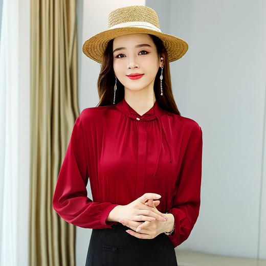 2022春季新款韩版洋气小衫红色上衣女气质优雅立领长袖雪纺衫 HR- YGYL8932 商品图3
