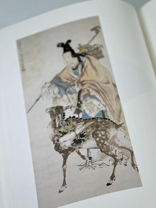 《大哉丹青：任伯年卷》，李世南主编，8开，布面精装带护封，280页，全彩精印，净重3公斤，西泠印社/故宫出版社联合出版，2017年9月一版一印。定价800，售价338元。

任伯年(一八四○～一八九五 商品图8