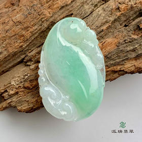 派瑞翡翠 翡翠挂件 糯冰种 绿色