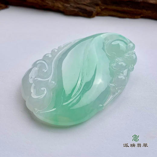 派瑞翡翠 翡翠挂件 糯冰种 绿色 商品图1
