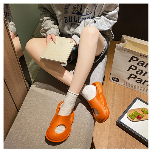 【设计绝了，轻盈柔软，久穿不累！】2023新款个性十足洞洞鞋，居家室外拖鞋，情侣拖鞋沙滩鞋。 商品图0